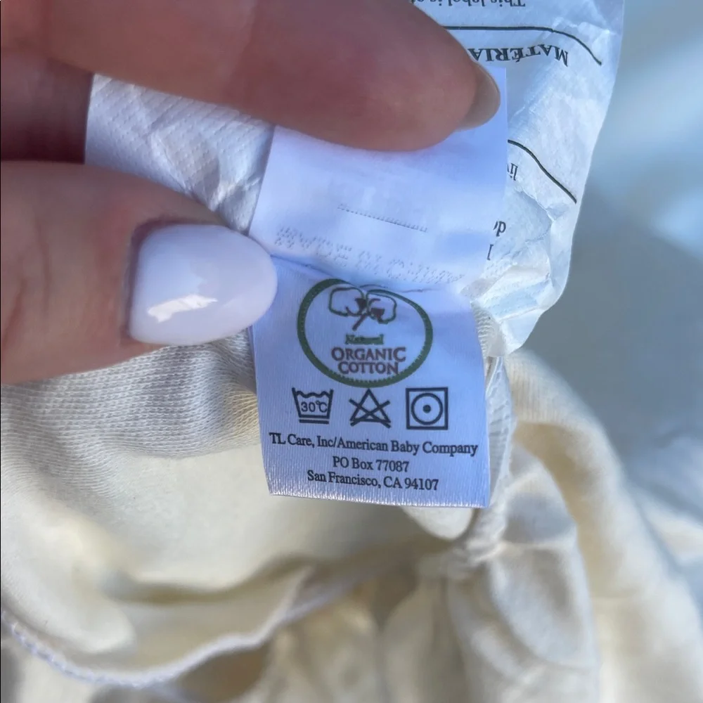 Elegant Cream Mattress Cover